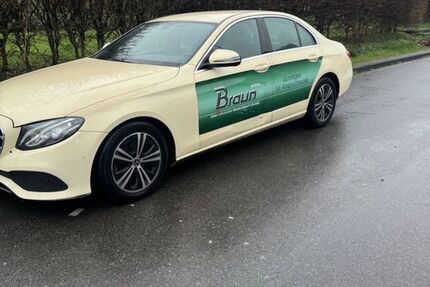 Mercedes-Benz E 220 230.000 km 17.000 &euro; duisburg 47249