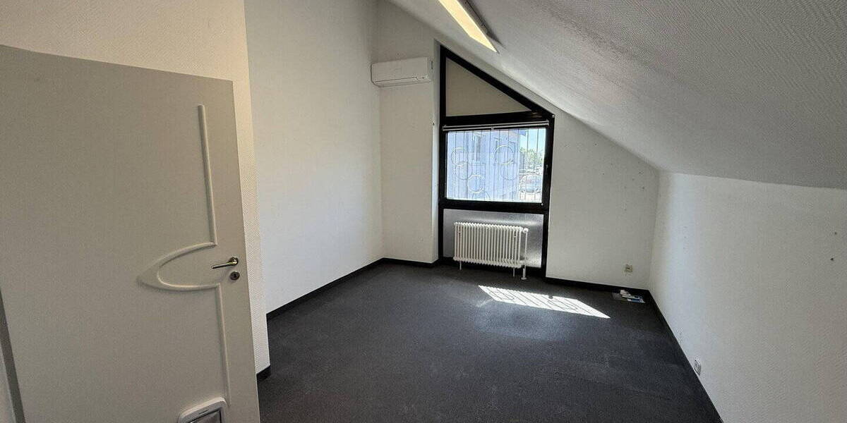 Doppelhaushälfte Willich Anrath - 4 Zimmer, 134 m&sup2;, 419.500&euro; | Angebot:26275139