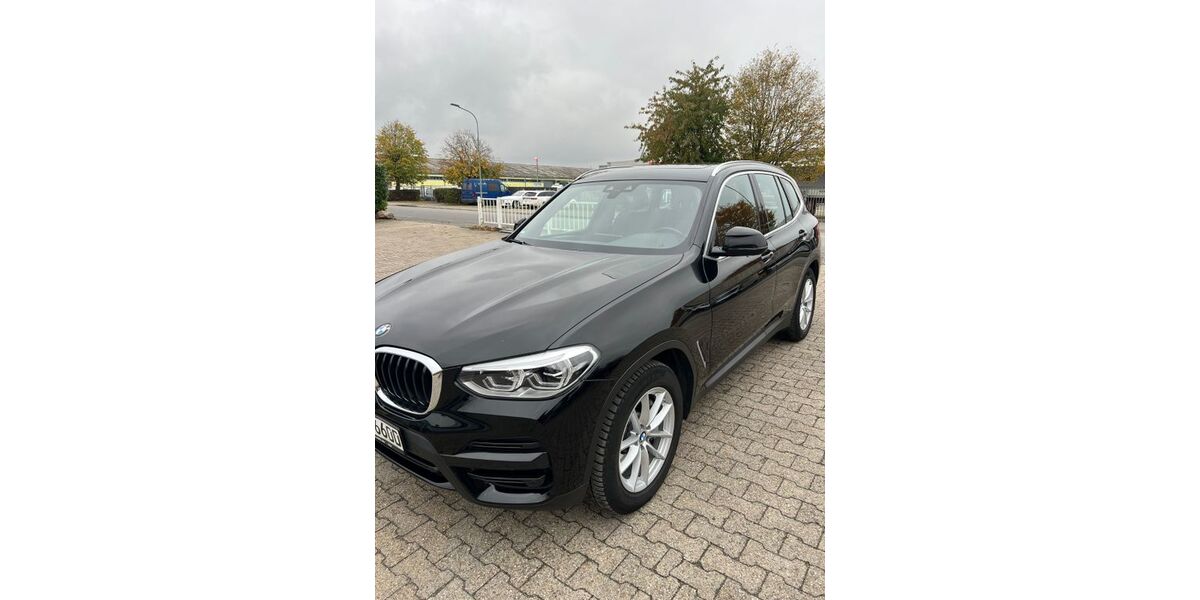 BMW X3 130.000 km 26.800 &euro; Neuss 41468