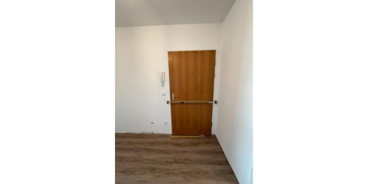 Etagenwohnung Düsseldorf Düsseltal - 2 Zimmer, 68 m&sup2;, 1.400&euro; | Angebot:25957360