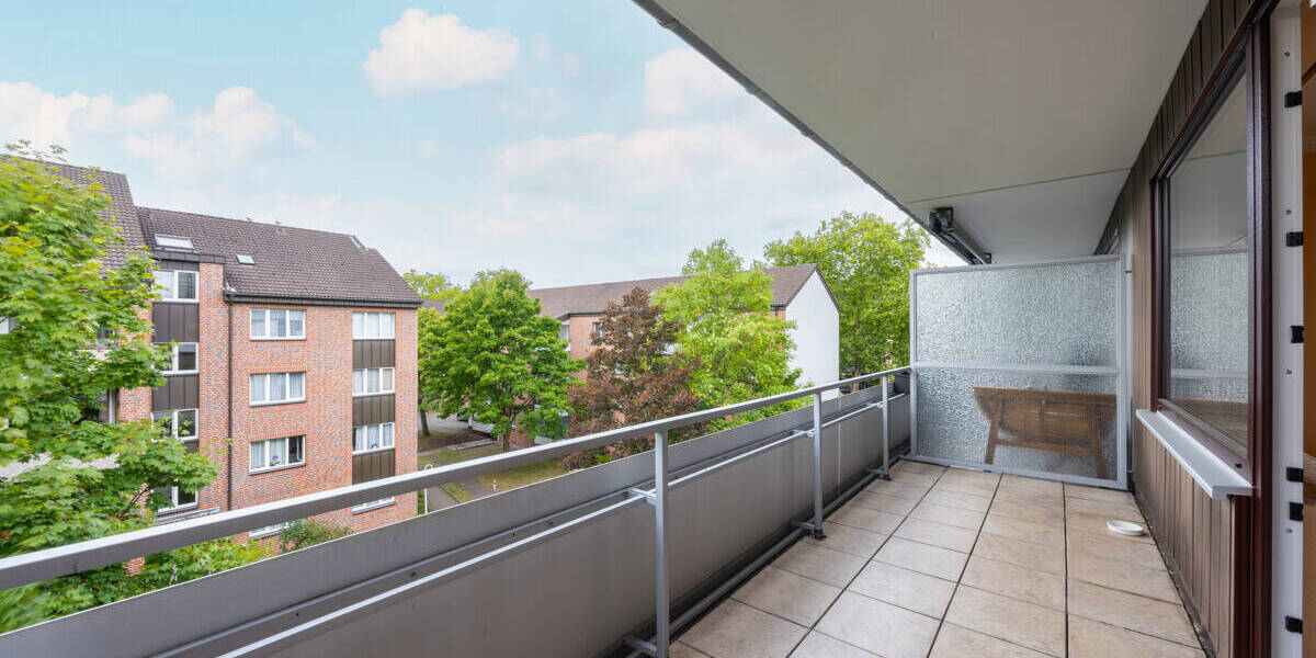 Etagenwohnung Düsseldorf Eller - 3 Zimmer, 75 m&sup2;, 295.000&euro; | Angebot:25687881