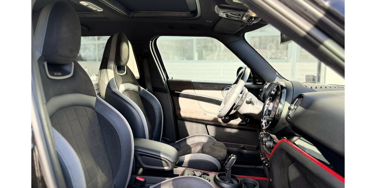 Mini John Cooper Works Countryman ALL4 / PANO / 306PS 79.000 km 29.490 &euro; Mönchengladbach 41066