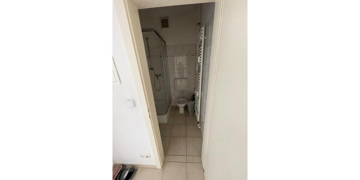 Etagenwohnung Krefeld - 2 Zimmer, 47 m&sup2;, 420&euro; | Angebot:26680743