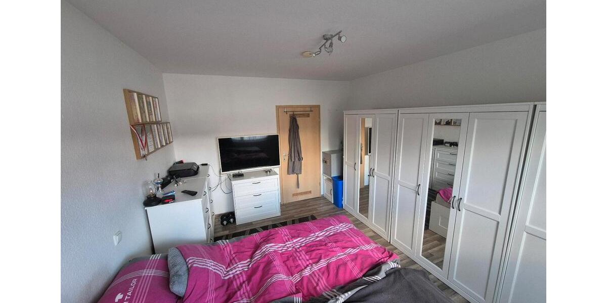 Etagenwohnung Duisburg Rheinhausen - 2 Zimmer, 50 m&sup2;, 400&euro; | Angebot:26665407