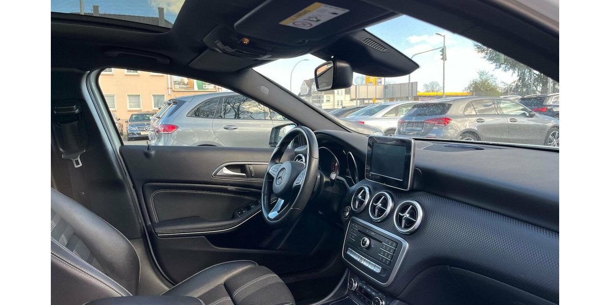 Mercedes-Benz A 220 CDI / AMG / Pano / Kamera / Navi / Euro6 195.000 km 16.390 &euro; Mönchengladbach 41066