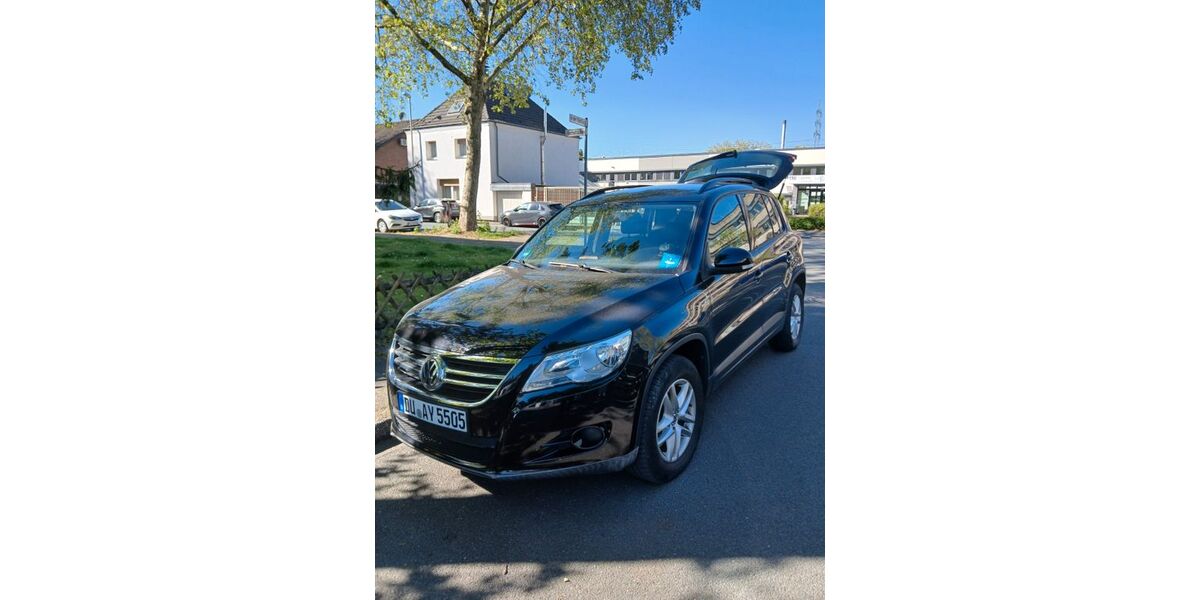 VW Tiguan 173.000 km 5.550 &euro; Duisburģ 47228