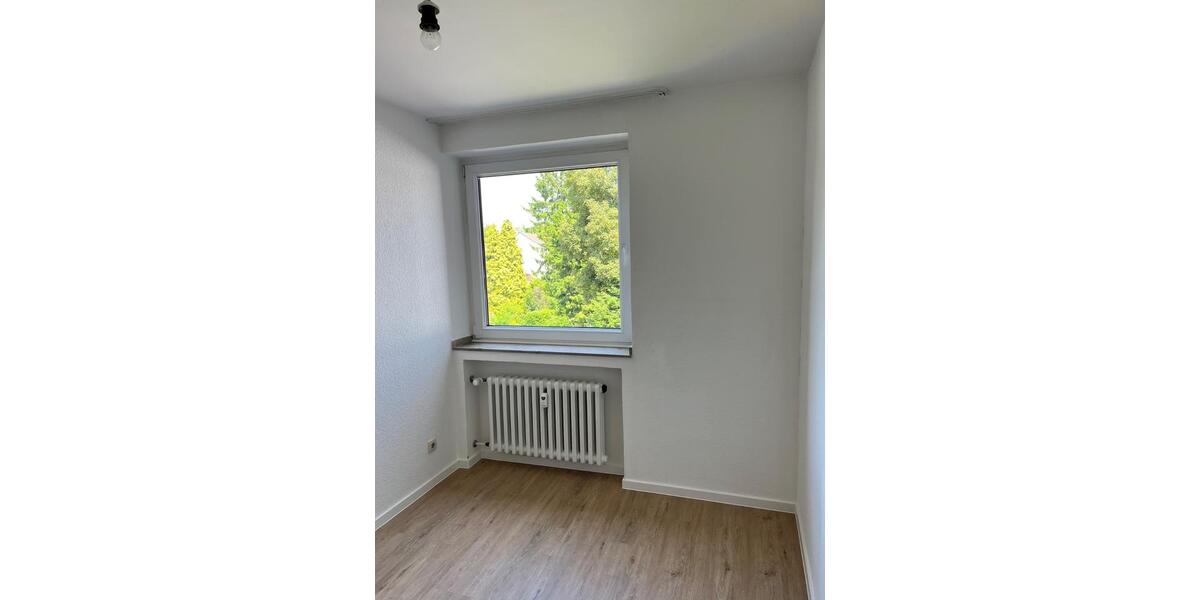 Etagenwohnung Krefeld Cracau - 3 Zimmer, 62 m&sup2;, 176.700&euro; | Angebot:26700484
