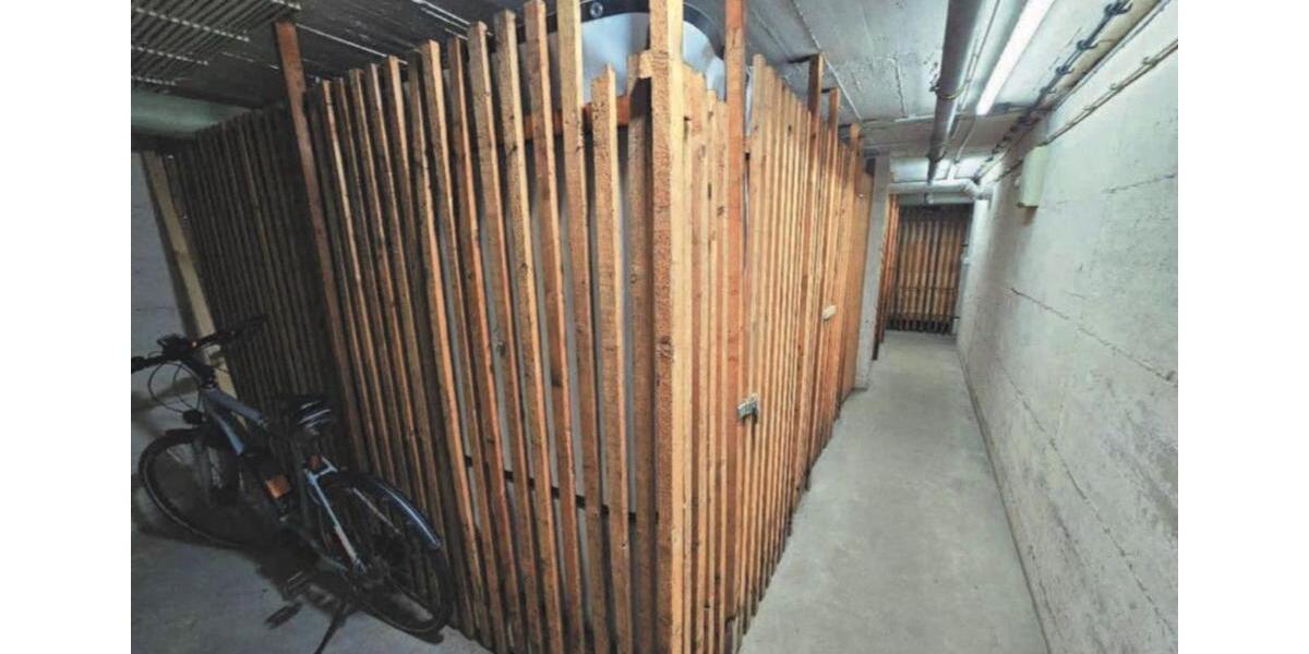 Etagenwohnung Krefeld - 3 Zimmer, 81 m&sup2;, 825&euro; | Angebot:25454195