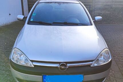 Opel Corsa 81.380 km 2.390 &euro; Korschenbroich 41352