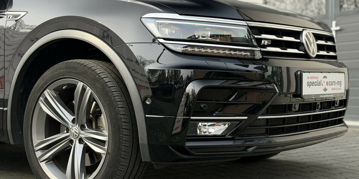 VW Tiguan Allspace R-LIne / 4Motion / Pano / Memory 99.000 km 33.490 &euro; Mönchengladbach 41066