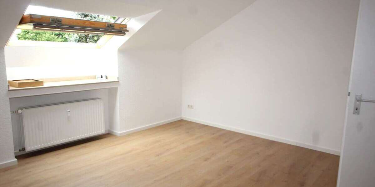 Etagenwohnung Düsseldorf Stadtbezirk 6 - 2 Zimmer, 35 m&sup2;, 400&euro; | Angebot:26679185