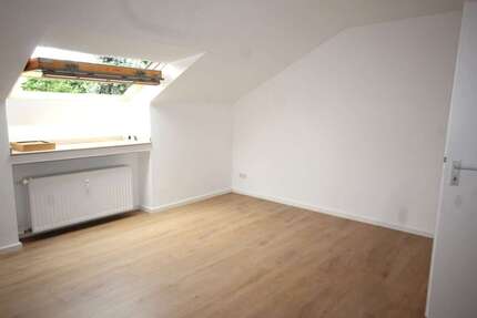 Wohnung Düsseldorf Stadtbezirk 6 - 2 Zimmer, 35 m&sup2;, 400&euro; | Angebot:26679185