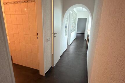 Wohnung Duisburg Laar - 3 Zimmer, 85 m&sup2;, 550&euro; | Angebot:25876258