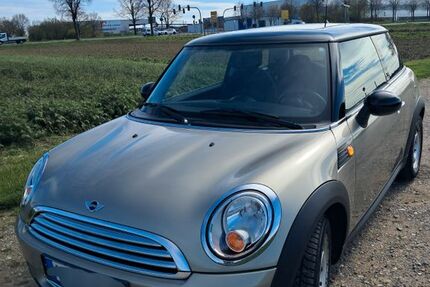 Mini Cooper 31.000 km 12.500 &euro; Grevenbroich 41515