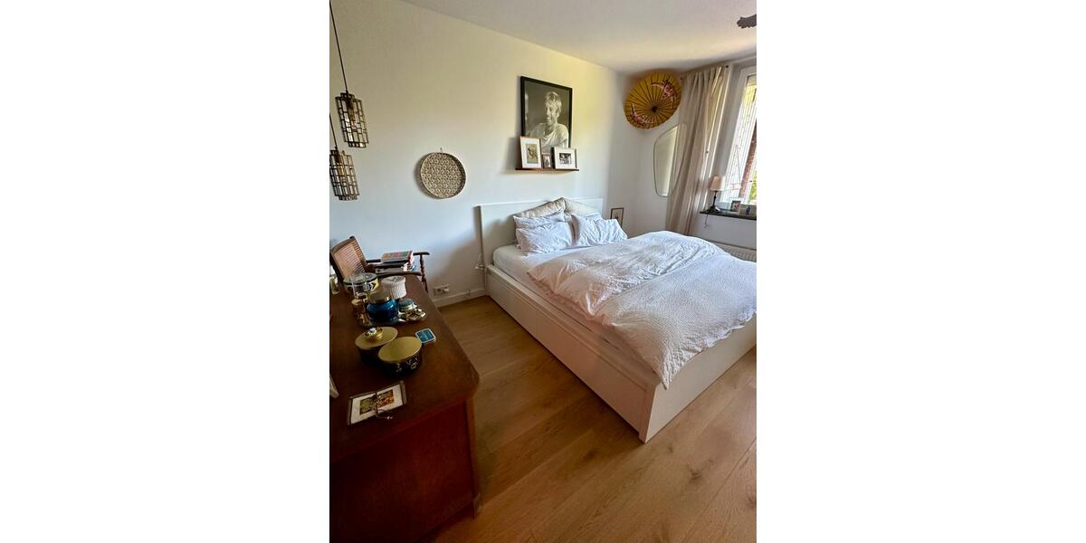 Etagenwohnung Düsseldorf Stadtbezirk 9 - 2.5 Zimmer, 74 m&sup2;, 1.880&euro; | Angebot:26008519