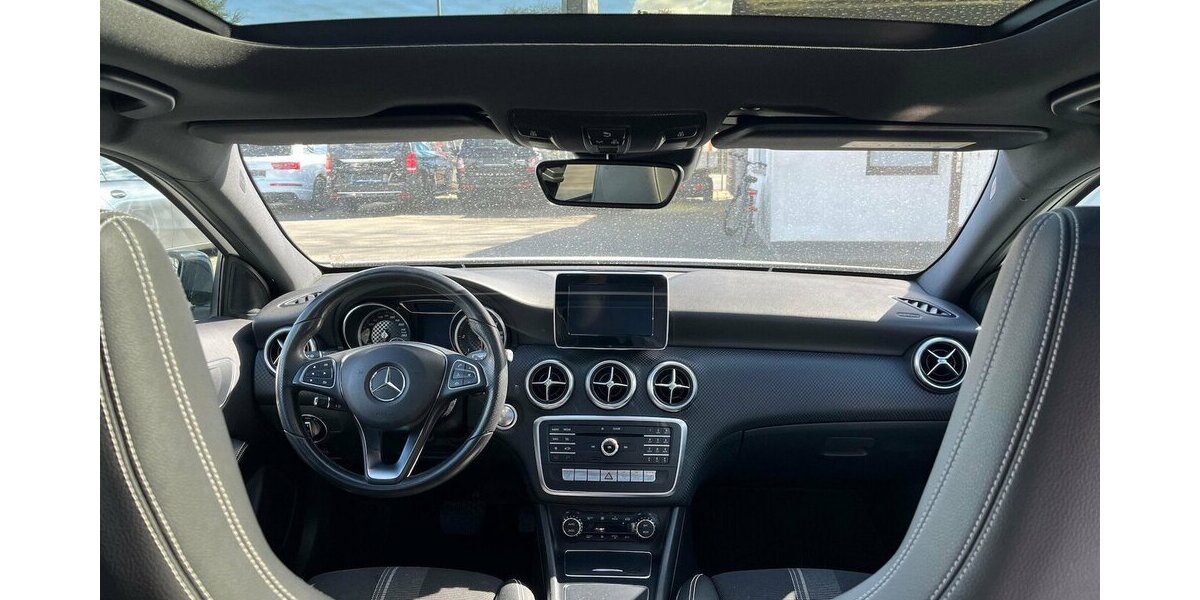 Mercedes-Benz A 220 CDI / AMG / Pano / Kamera / Navi / Euro6 195.000 km 16.390 &euro; Mönchengladbach 41066
