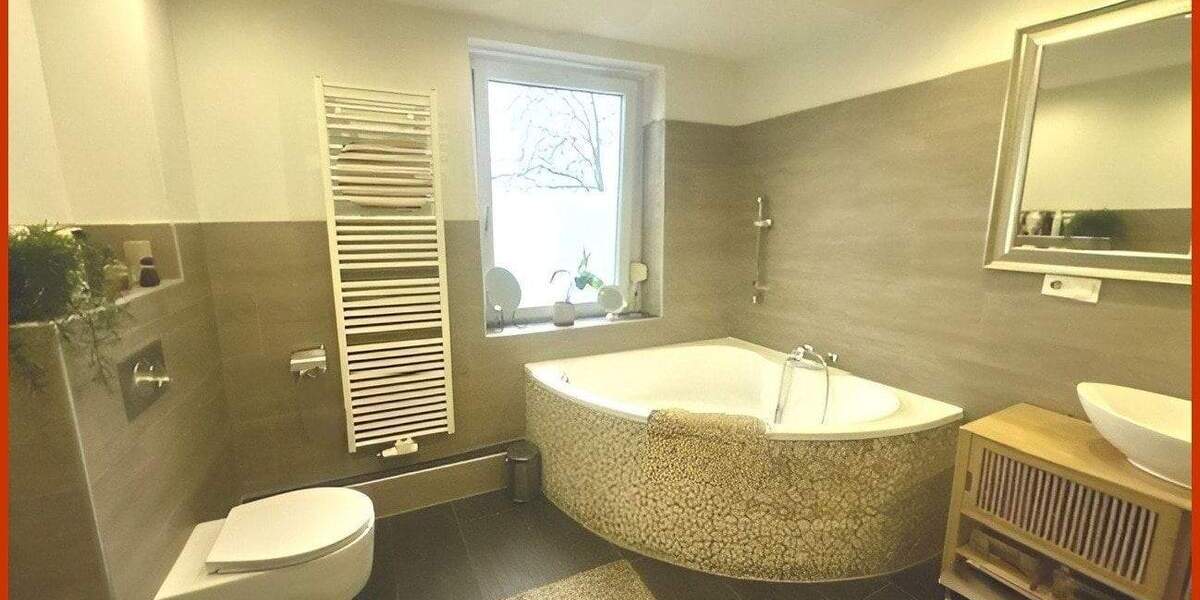 Reihenmittelhaus Duisburg Obermeiderich - 3 Zimmer, 84 m&sup2;, 224.700&euro; | Angebot:25845130