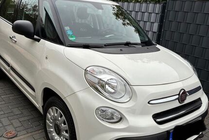 Fiat 500L 77.000 km 9.200 &euro; Duisburg 47228
