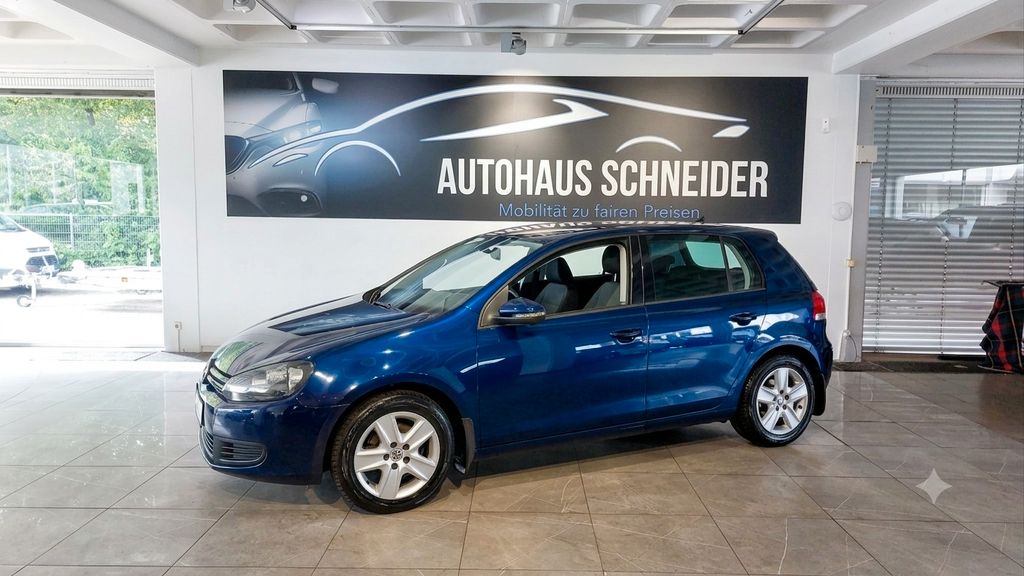 VW Golf 213.910 km 4.890 &euro; Ratingen 40880