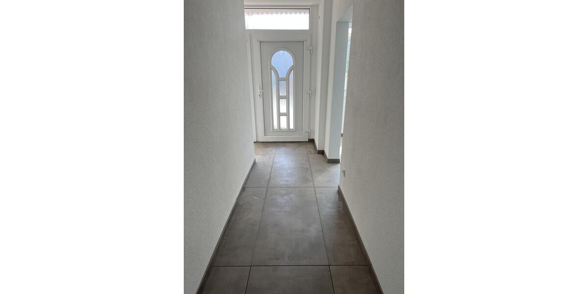 Reihenhaus Duisburg Hochheide - 4 Zimmer, 105 m&sup2;, 1.480&euro; | Angebot:26600434