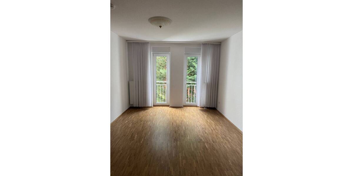 Etagenwohnung Duisburg Neudorf-Süd - 2 Zimmer, 72 m&sup2;, 730&euro; | Angebot:26834217