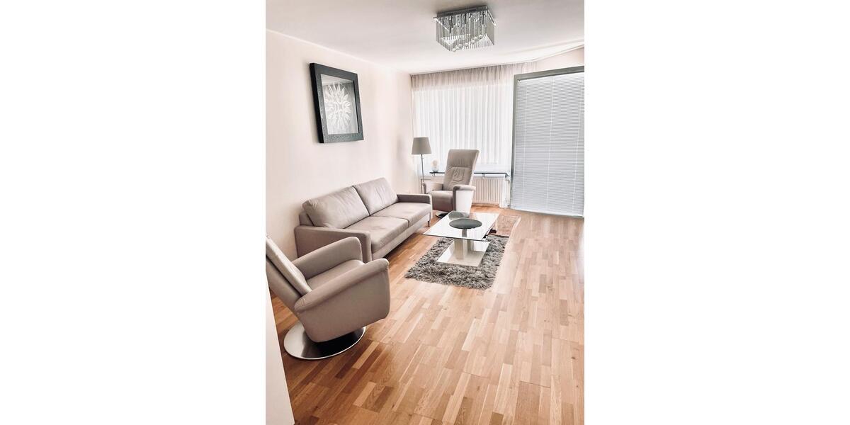Etagenwohnung Düsseldorf Stadtbezirk 7 - 3 Zimmer, 80 m&sup2;, 1.800&euro; | Angebot:26680693