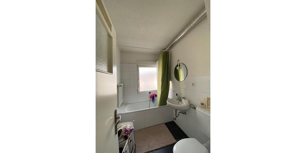 Etagenwohnung Duisburg Rheinhausen - 2 Zimmer, 50 m&sup2;, 950&euro; | Angebot:25567771