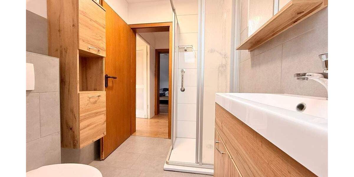 Einfamilienhaus Brüggen Brüggen - 7 Zimmer, 167 m&sup2;, 2.450&euro; | Angebot:25692836