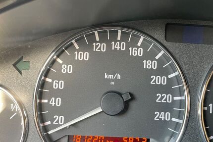 BMW Z3 183.000 km 8.000 &euro; Duisburg 47169