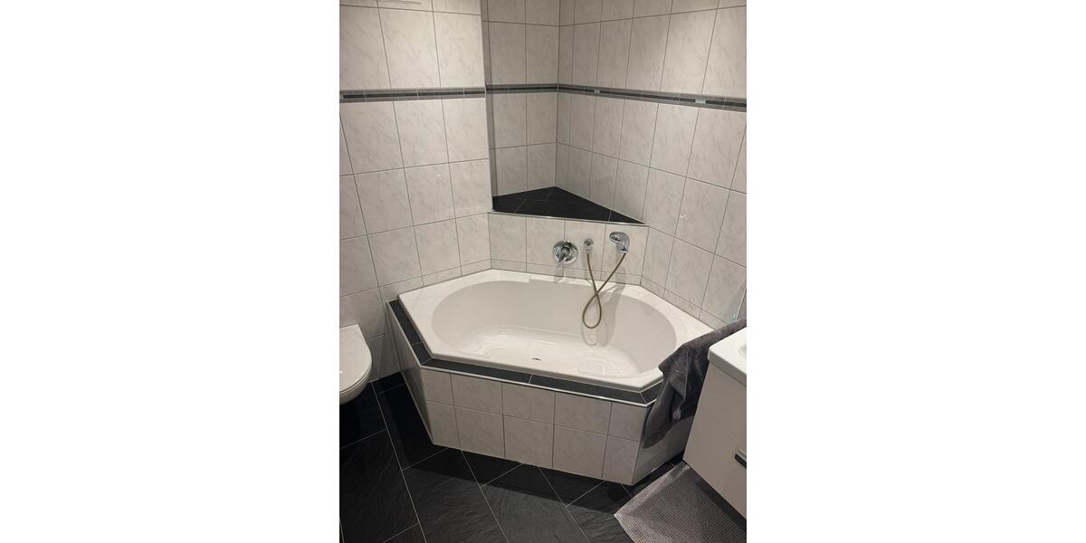 Etagenwohnung Mönchengladbach Nord - 3 Zimmer, 89 m&sup2;, 289.000&euro; | Angebot:26211059