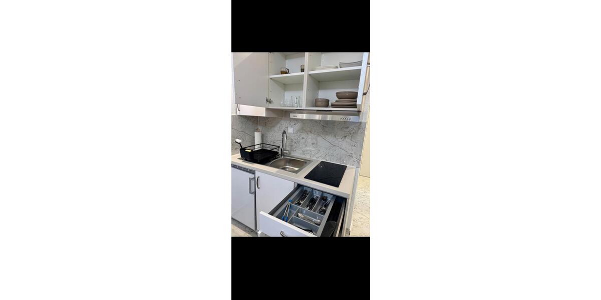 Etagenwohnung Düsseldorf Stadtbezirk 2 - 1 Zimmer, 22 m&sup2;, 800&euro; | Angebot:26025035