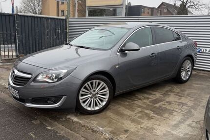 Opel Insignia 148.000 km 9.500 &euro; Duisburg 47226