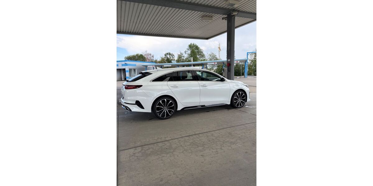 Kia pro ceed / ProCeed 89.500 km 16.700 &euro; Meerbusch 40667