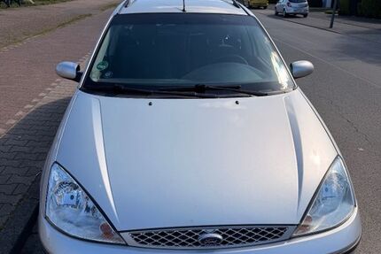 Ford Focus 202.696 km 2.350 &euro; Düsseldorfe 40223