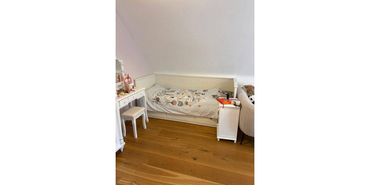 Doppelhaushälfte Krefeld Traar - 5 Zimmer, 136 m&sup2;, 765.000&euro; | Angebot:26595260