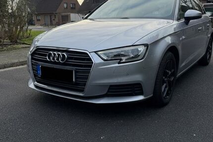 Audi A3 113.000 km 14.200 &euro; Grefrath 47929