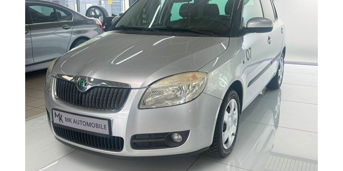 Skoda Fabia 94.500 km 2.798 &euro; Grevenbroich 41515