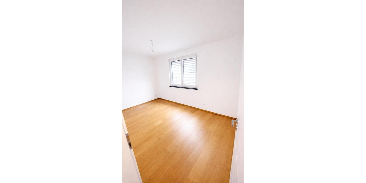 Doppelhaushälfte Mönchengladbach West - 4 Zimmer, 120 m&sup2;, 720.000&euro; | Angebot:25254770