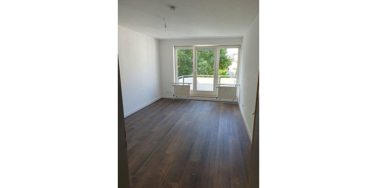 Etagenwohnung Krefeld Cracau - 3 Zimmer, 75 m&sup2;, 249.000&euro; | Angebot:26885023