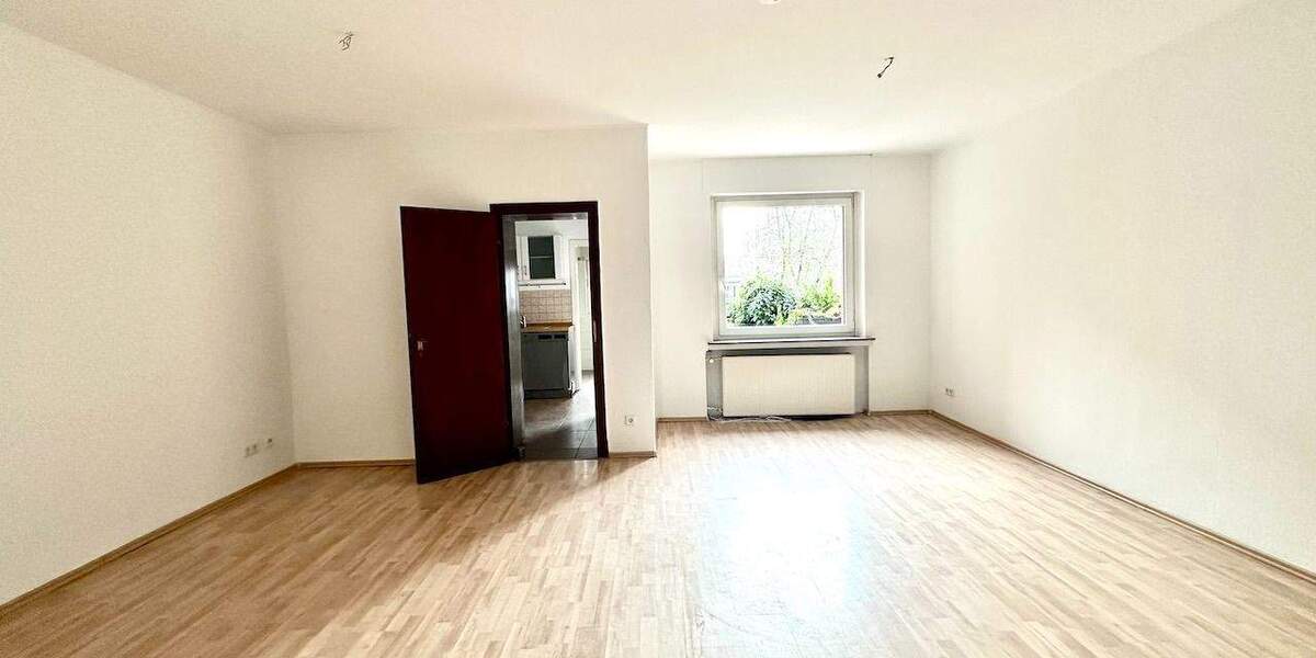 Mehrfamilienhaus, Wohnhaus Neuss Norf - 6 Zimmer, 156 m&sup2;, 398.000&euro; | Angebot:25687678