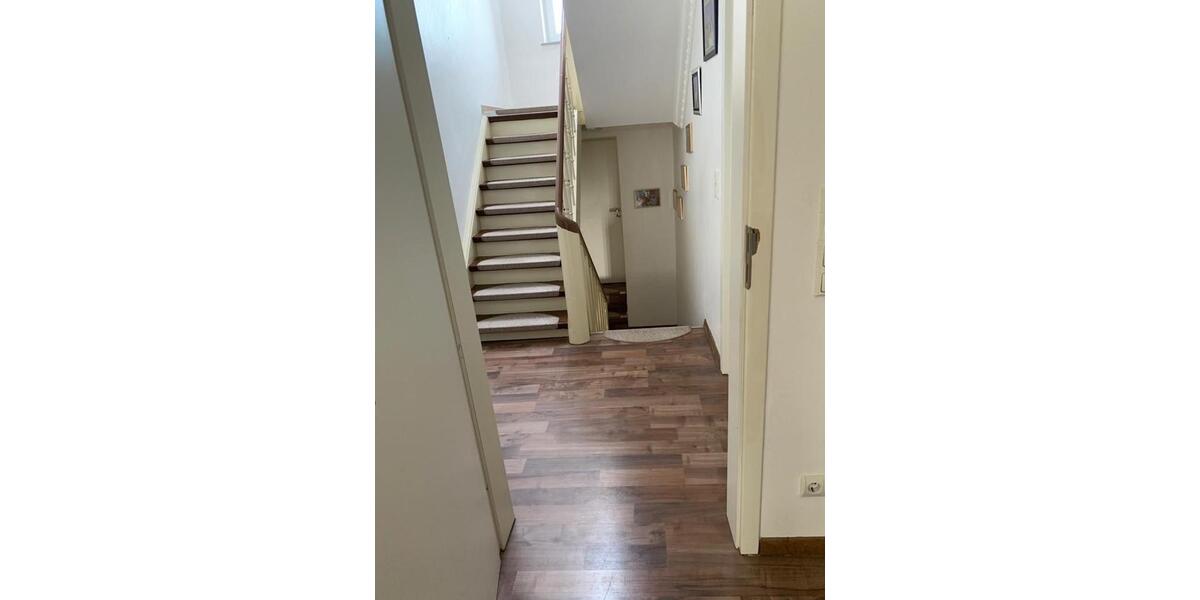 Einfamilienhaus Mönchengladbach West - 6 Zimmer, 187 m&sup2;, 550.000&euro; | Angebot:24681004