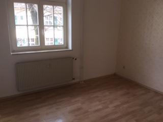 Etagenwohnung Duisburg Huckingen - 2 Zimmer, 53 m&sup2;, 266&euro; | Angebot:25552172