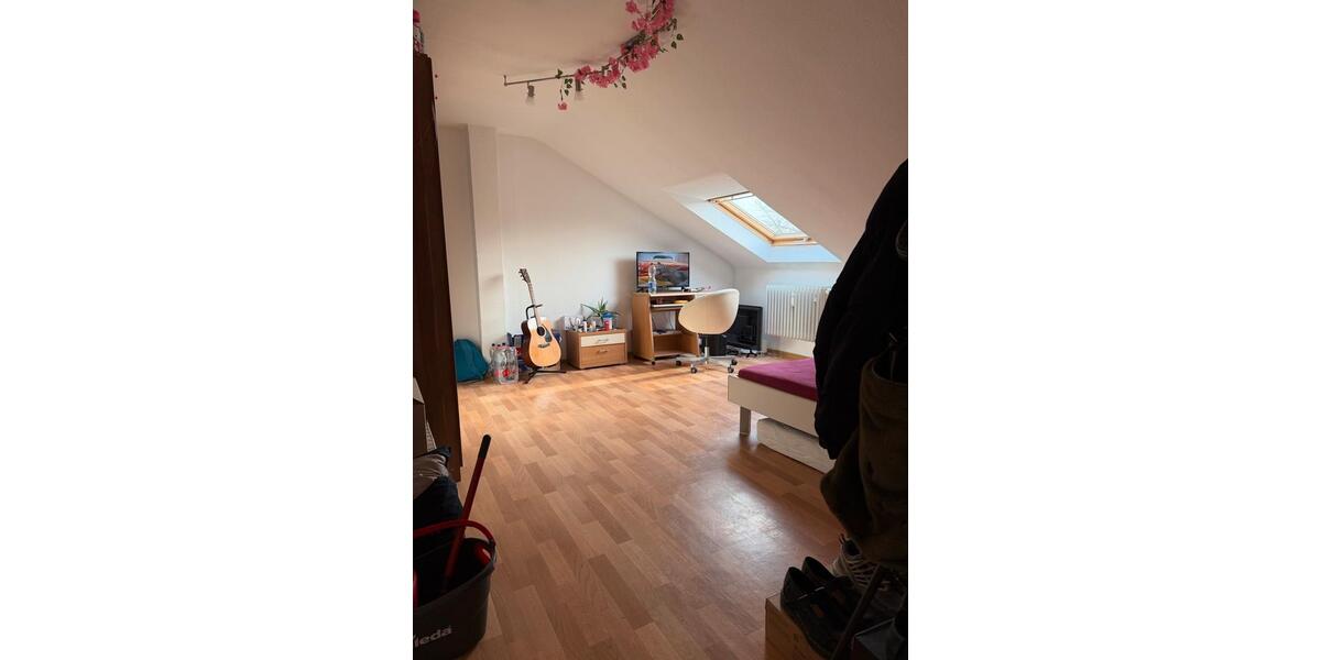 Dachgeschoßwohnung Erkelenz - 3 Zimmer, 52 m&sup2;, 480&euro; | Angebot:25541313