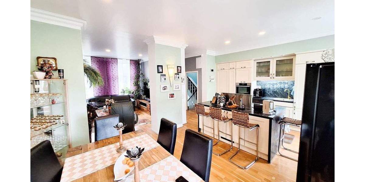 Einfamilienhaus Krefeld Linn - 8 Zimmer, 204 m&sup2;, 625.000&euro; | Angebot:25755263