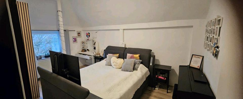 Maisonettenwohnung Mönchengladbach Süd - 7 Zimmer, 150 m&sup2;, 2.500&euro; | Angebot:25924149