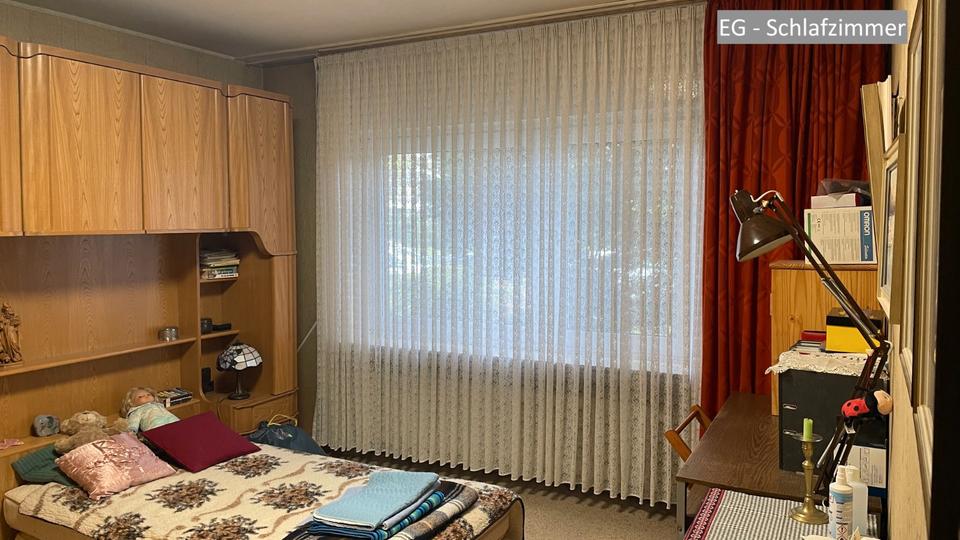 Etagenwohnung Tönisvorst - 8 Zimmer, 153 m&sup2;, 2.150&euro; | Angebot:26683013