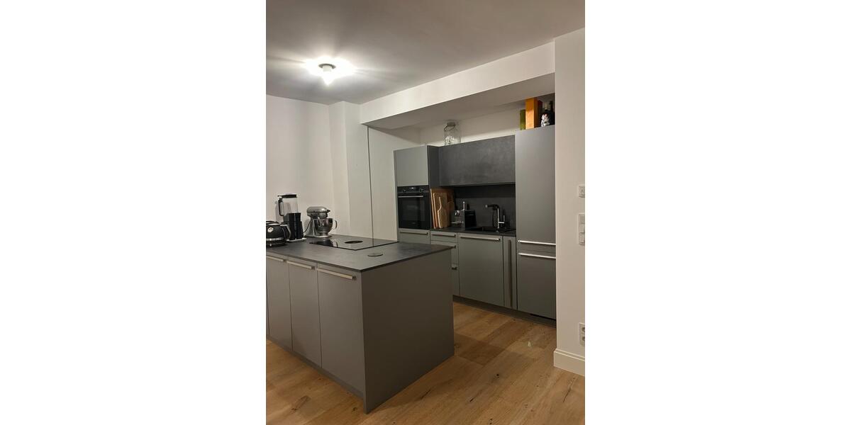 Etagenwohnung Düsseldorf Stadtbezirk 2 - 2 Zimmer, 67 m&sup2;, 1.206&euro; | Angebot:25637319