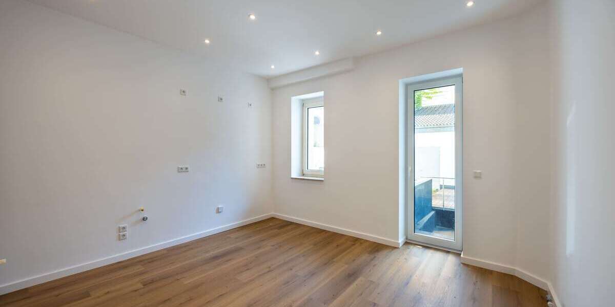 Etagenwohnung Düsseldorf Pempelfort - 2 Zimmer, 71 m&sup2;, 372.500&euro; | Angebot:27097227