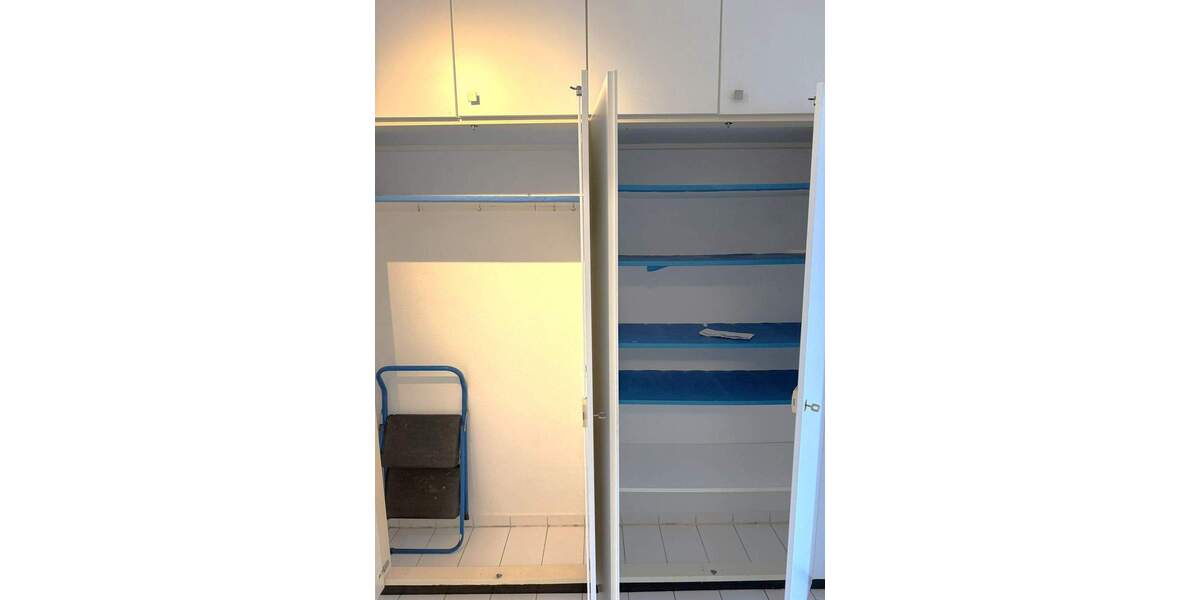 Etagenwohnung Düsseldorf Düsseltal - 2 Zimmer, 74 m&sup2;, 875&euro; | Angebot:25999587