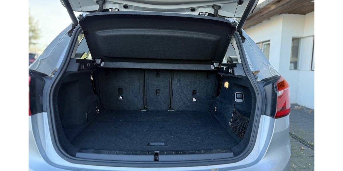 BMW 218 Active Tourer Automatik / PANO / LED / 1.Hd 65.000 km 16.280 &euro; Mönchengladbach 41066